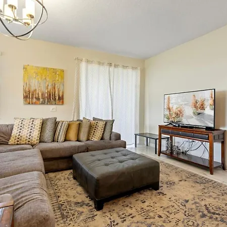 Villa Amazing 5Bdr House With Pool 4857